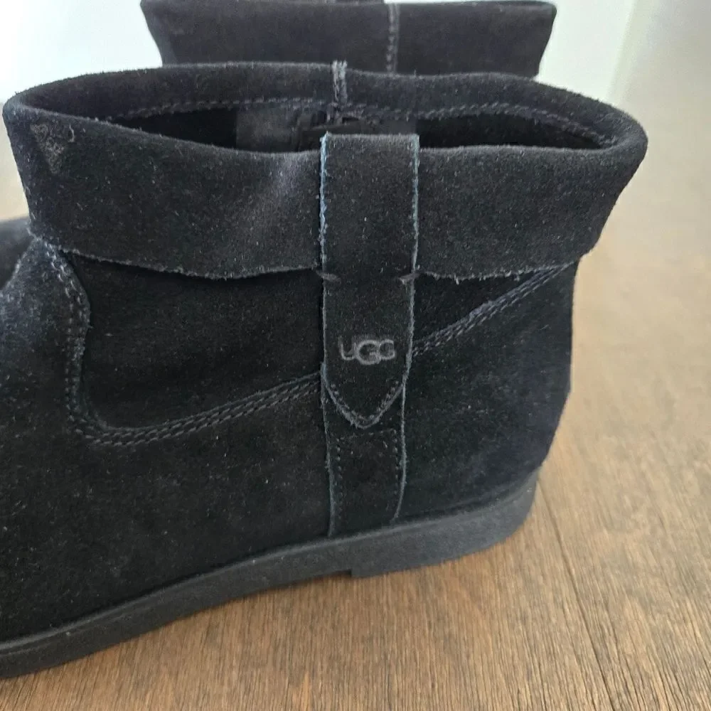 UGG Josephine Cuff boots size 39